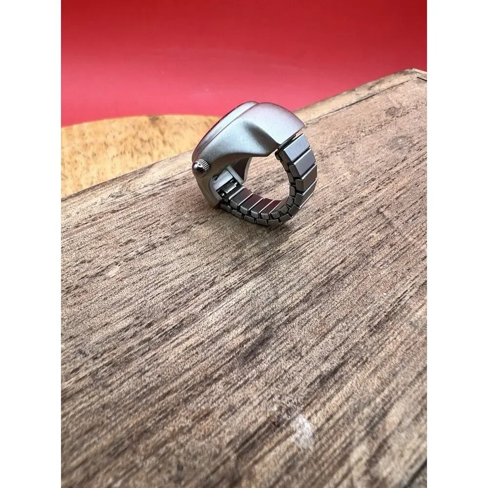 Vintage Disney Minnie Mouse Finger Ring Watch Working Japan Mov’t DIS/R/03 Rare